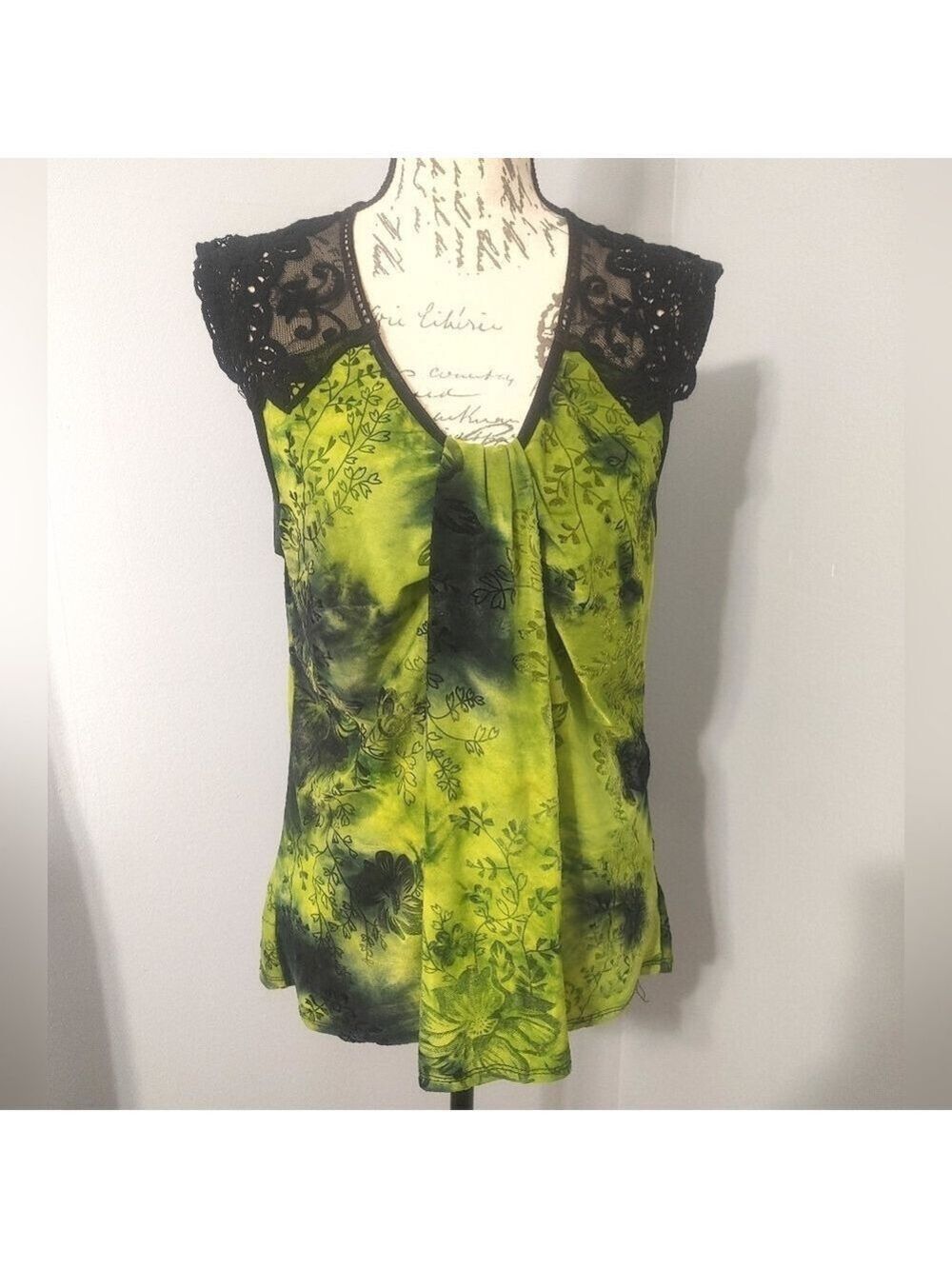 Cato Black and Green Lace Accent Blouse